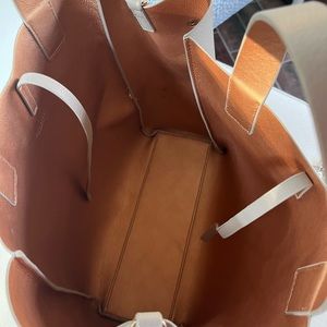 NWOT Zara reversible tote with changeable strap and pouch